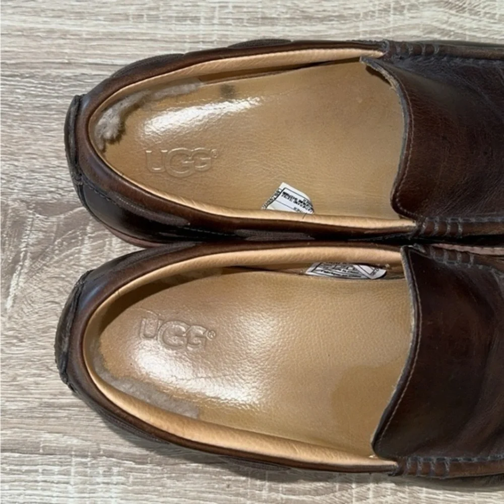 UGG Via Ponte Brown Leather Slip‎ On Moc Toe Low Top Loafers Shoes Size 10